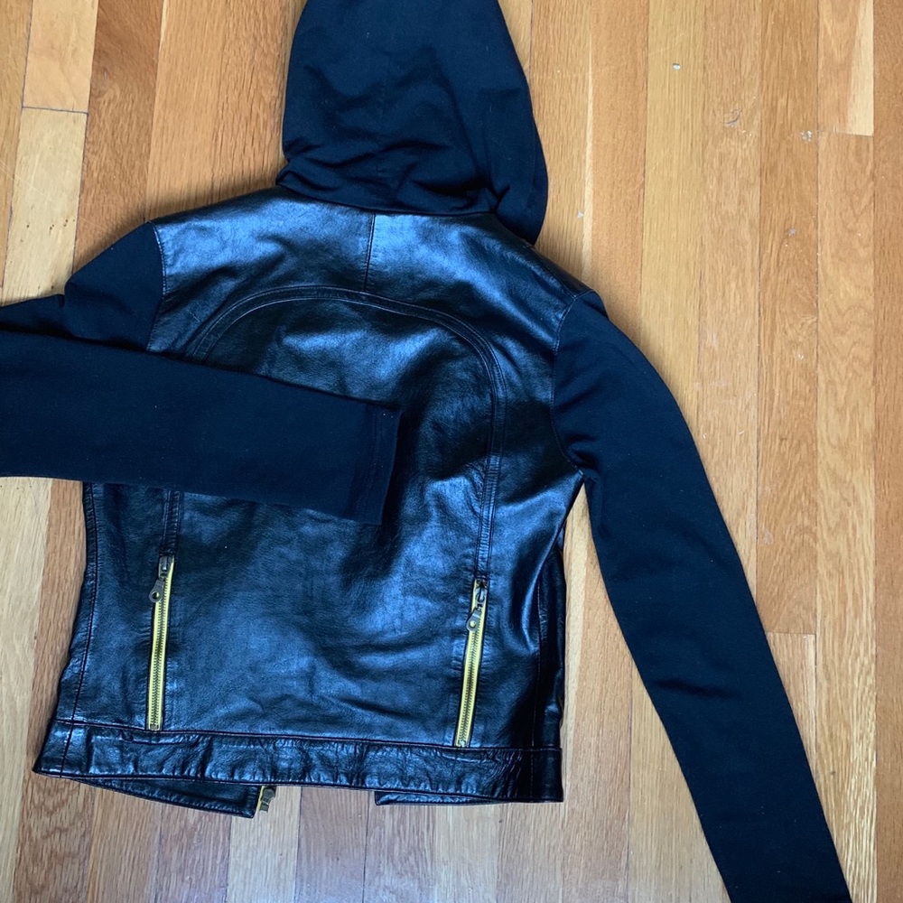 Tristan & Iseut Leather jacket - Picture 2 of 6